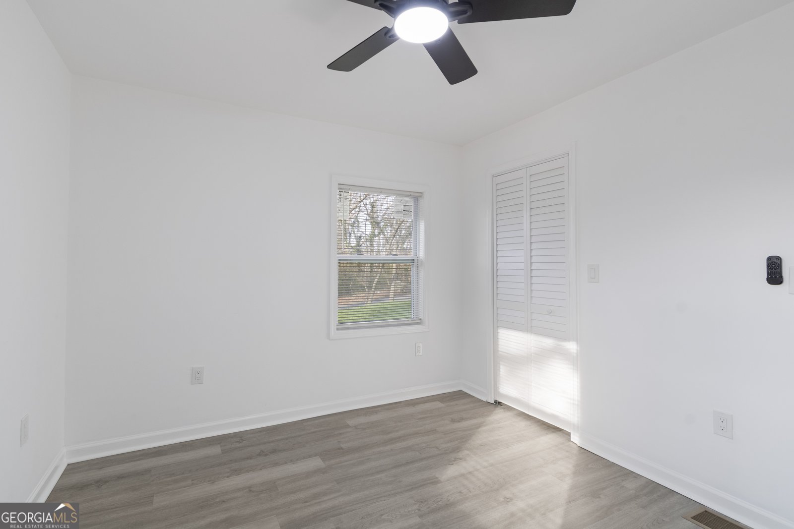 586 High Drive Forest Park - Photo 24