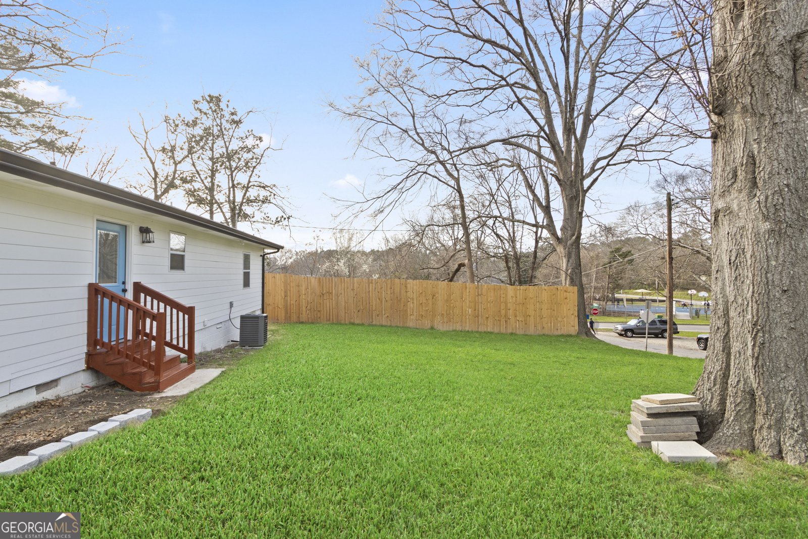 586 High Drive Forest Park - Photo 8