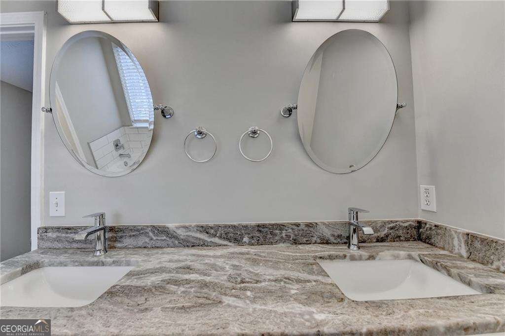 2385 Keenland Court Cumming - Photo 21