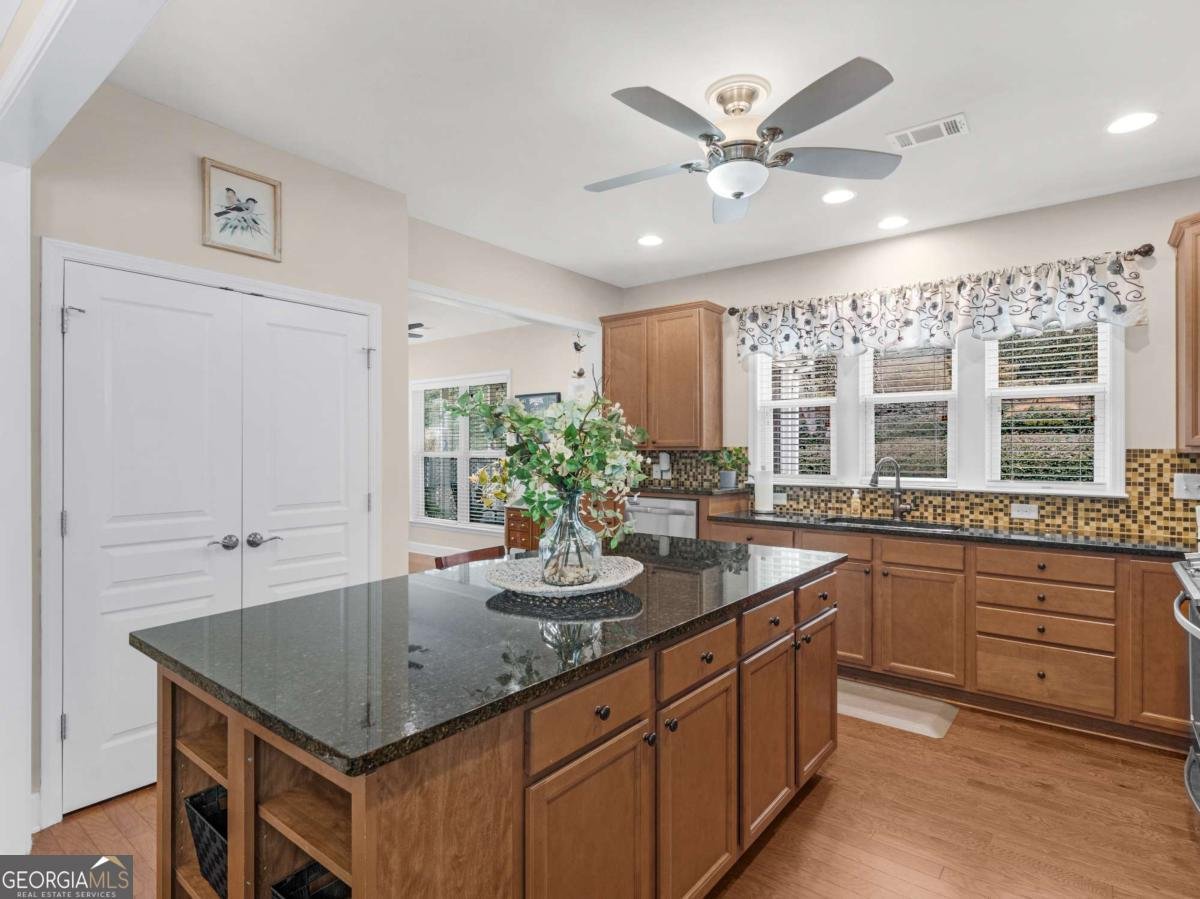 340 Sandy Springs Drive Griffin - Photo 19