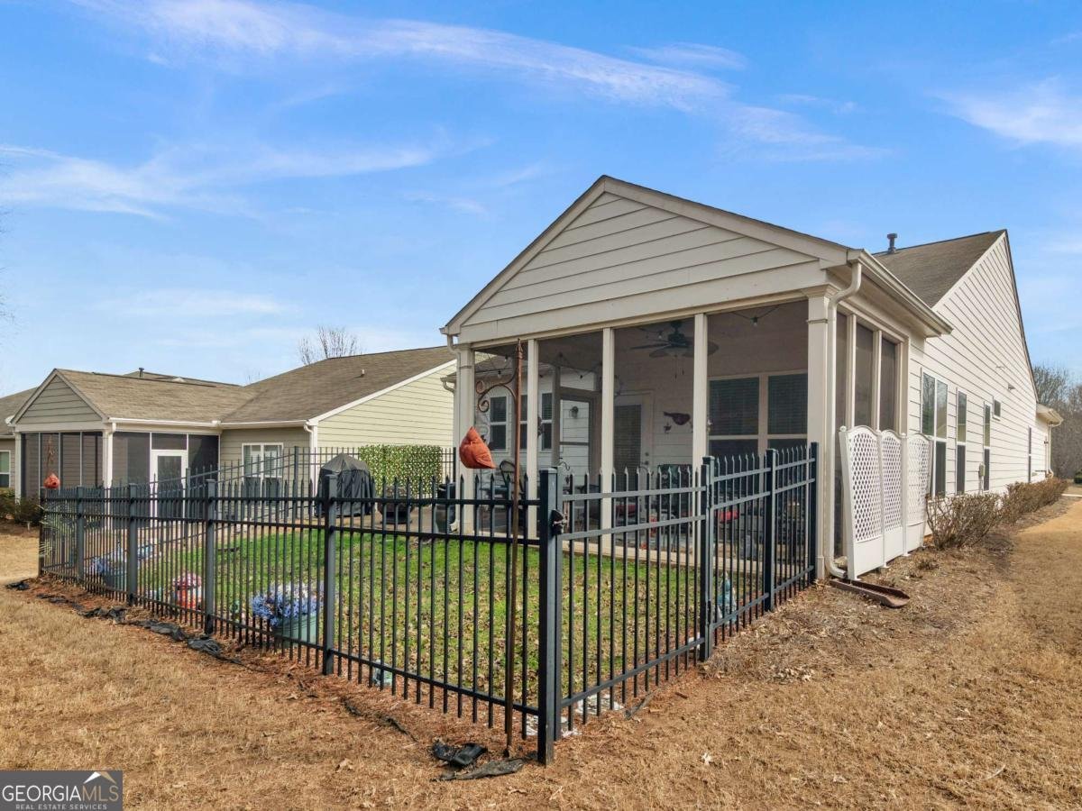 340 Sandy Springs Drive Griffin - Photo 44