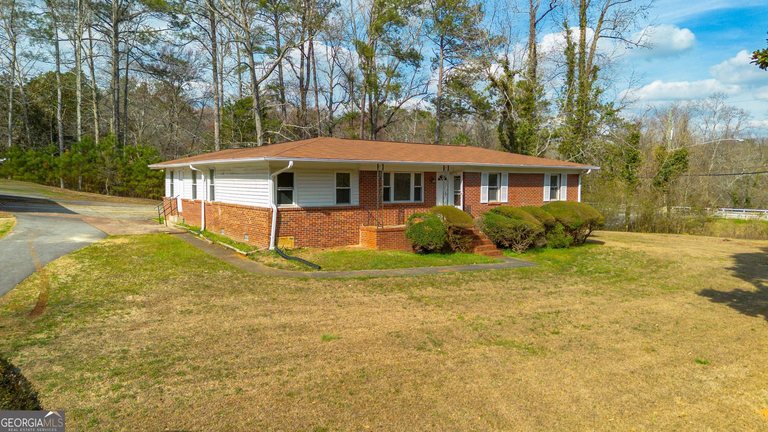 610 Oxbo Road Roswell - Photo 1