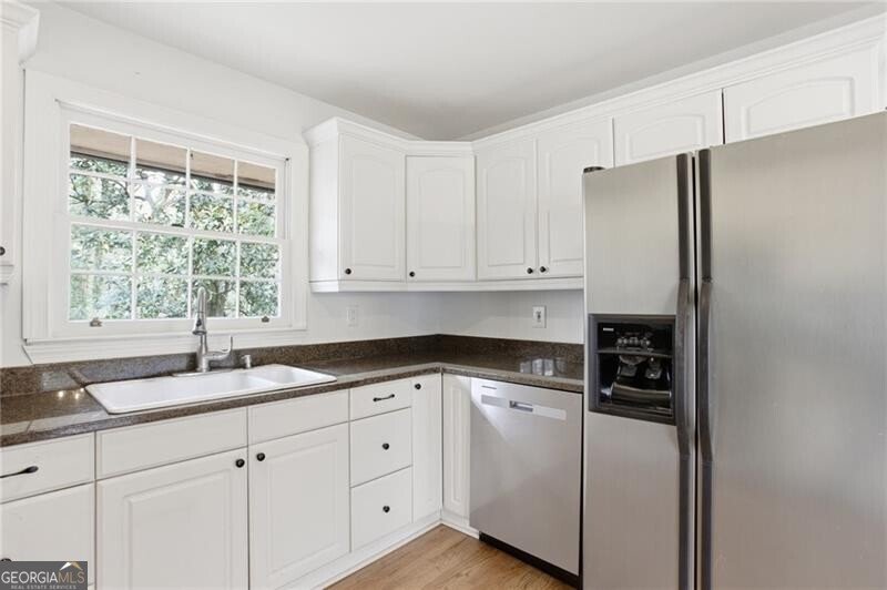 305 Brookwood Drive Marietta - Photo 8