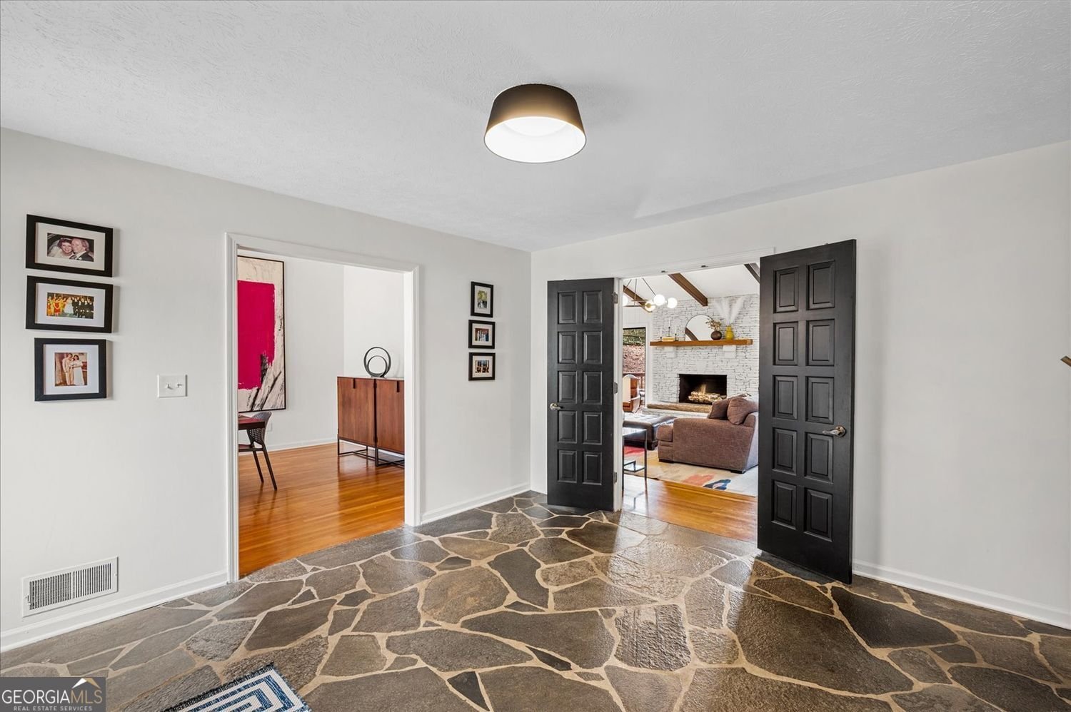 5129 Stratham Drive Dunwoody - Photo 8