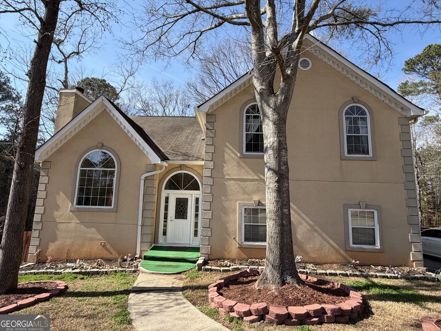 9491 Lakeview Court Douglasville - Photo 1