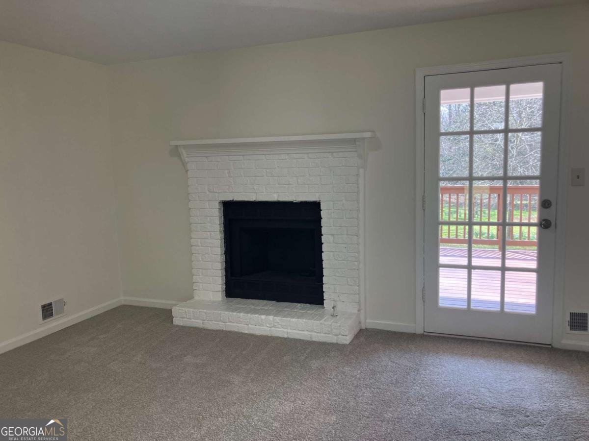 215 Brookwood Lane Fayetteville - Photo 13