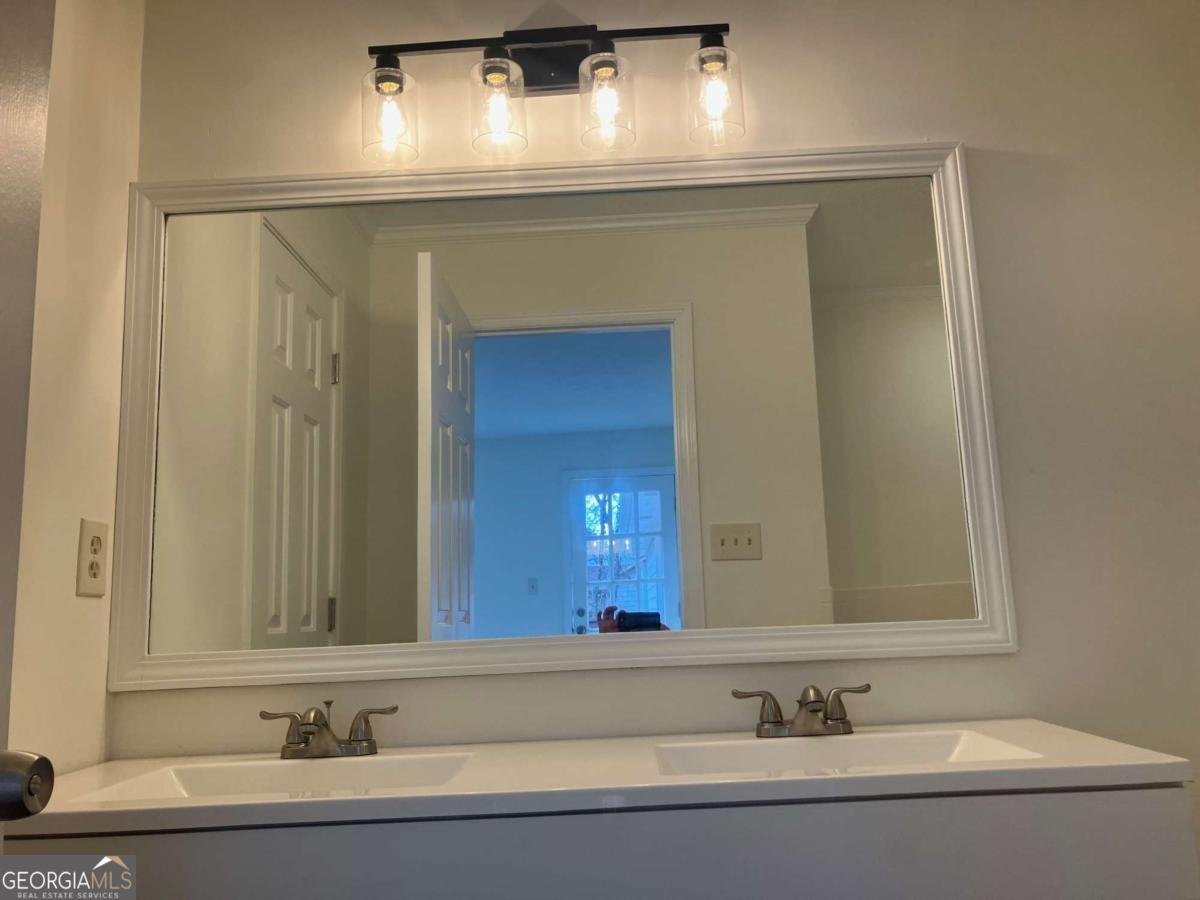 215 Brookwood Lane Fayetteville - Photo 18