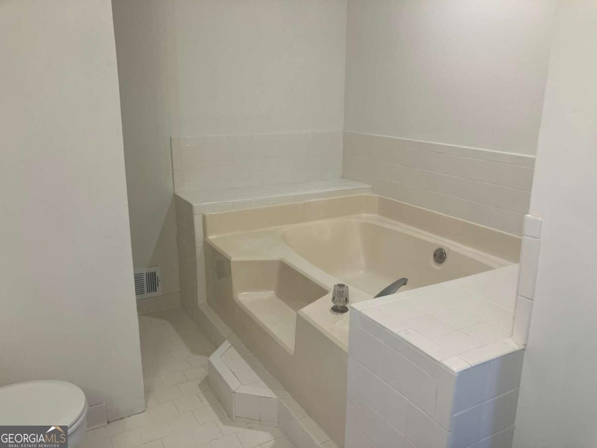 215 Brookwood Lane Fayetteville - Photo 21