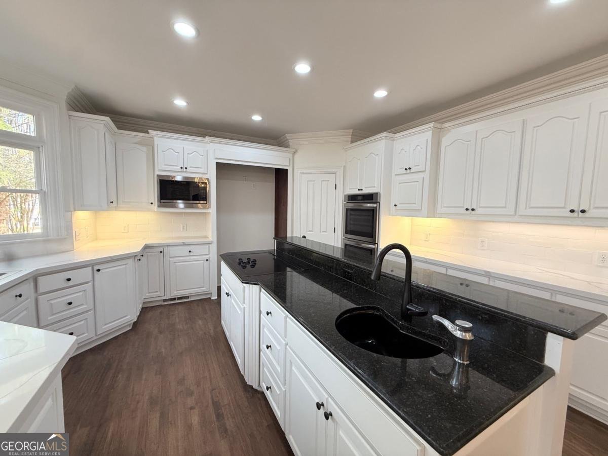 285 Spalding Springs Lane Atlanta - Photo 11