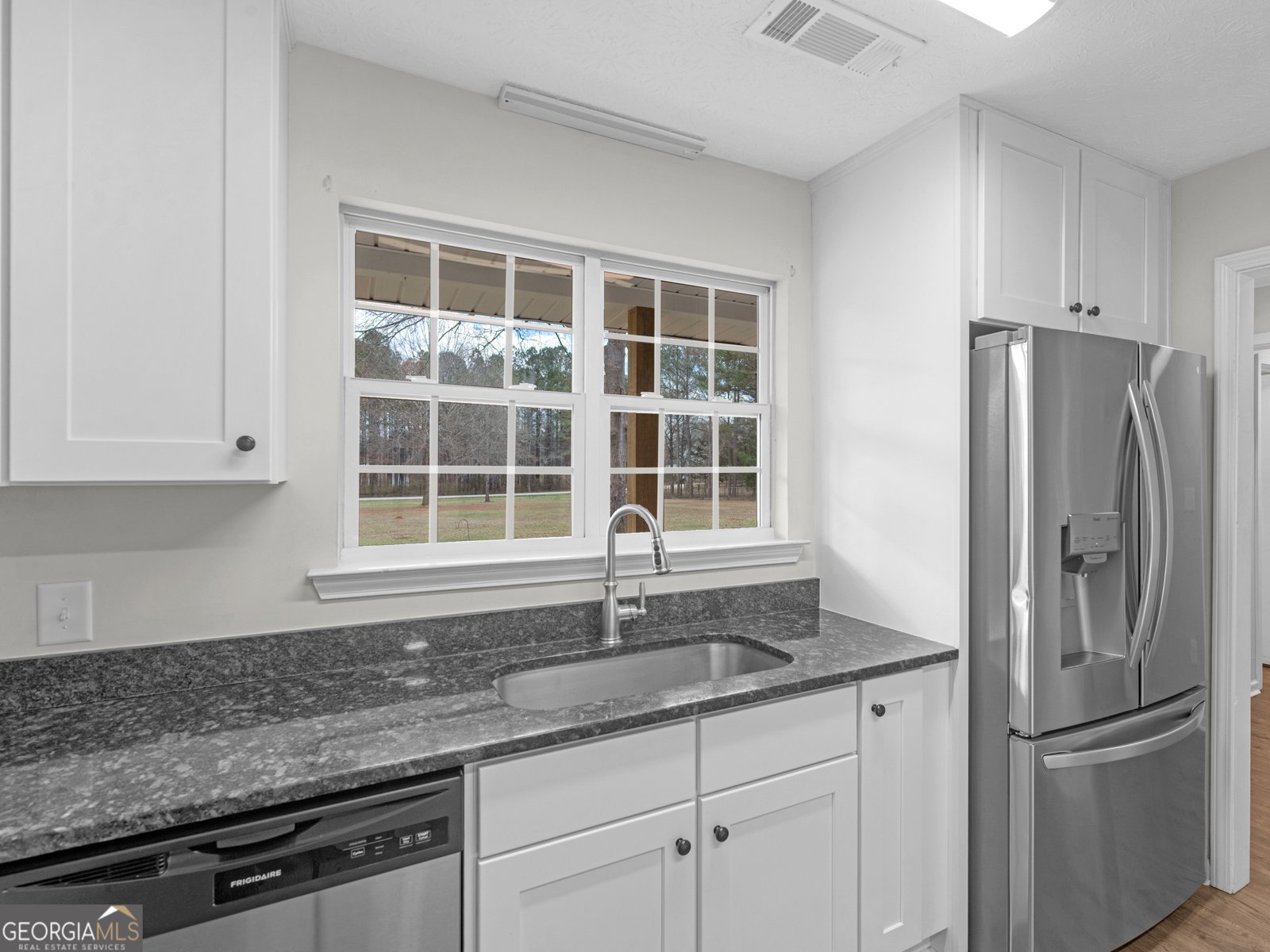 637 Hood Road Concord - Photo 7