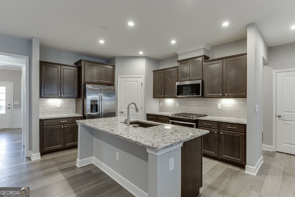 7314 Shady Tree Court Hoschton - Photo 14