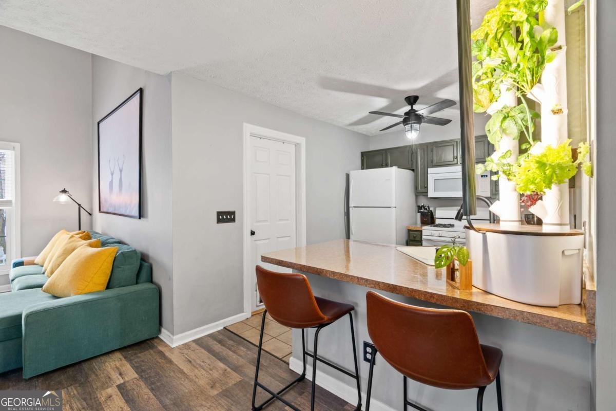 2772 Saint Charles Lane Kennesaw - Photo 19