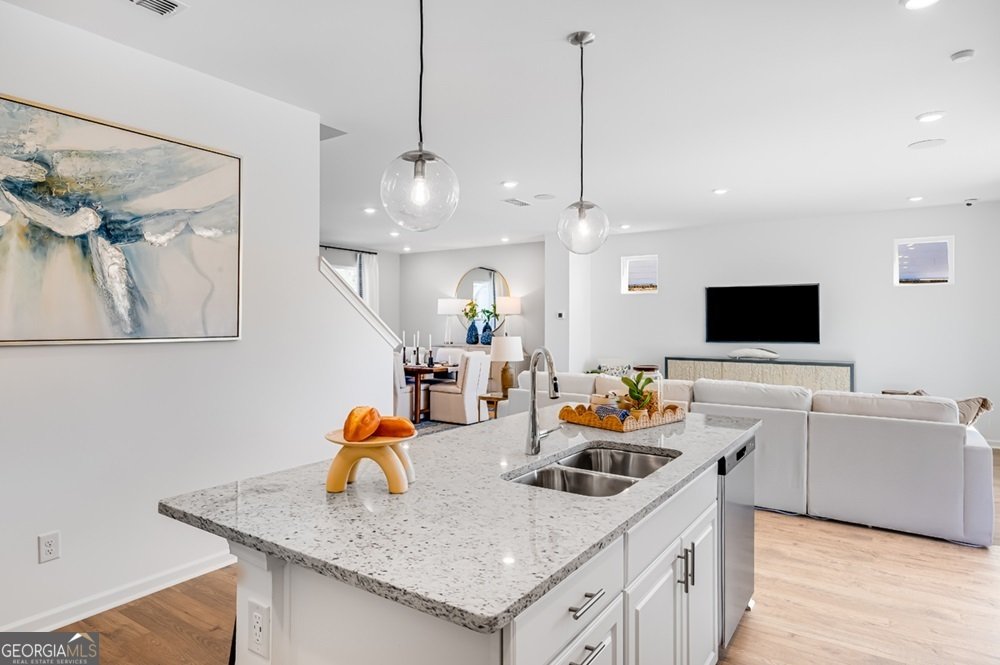 1723 Fawlocke Run Loganville - Photo 6