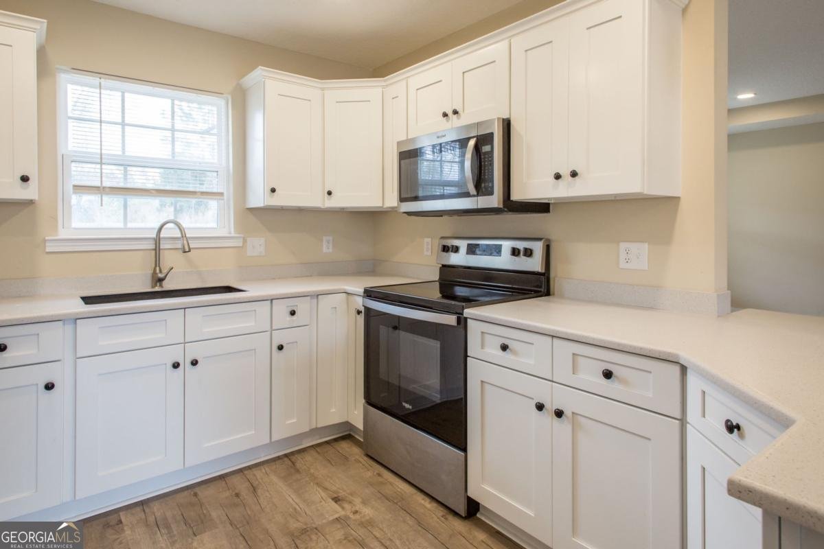 4758 Otter Creek Circle Blackshear - Photo 11