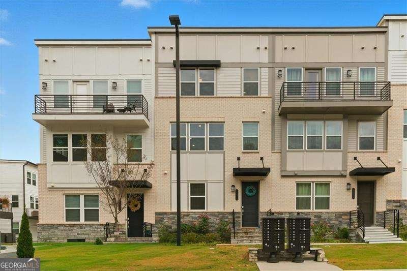 3370 Oak Harbor Drive Peachtree Corners - Photo 1