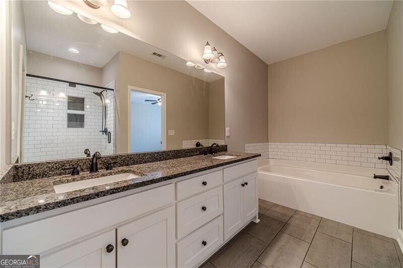 1587 Pointe South Circle Bethlehem - Photo 19