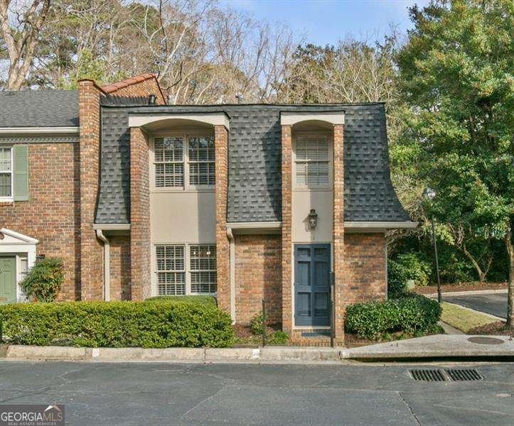 70 Old Ivy Road Atlanta - Photo 1