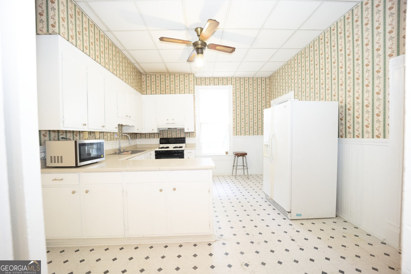 155 Forest Avenue Macon - Photo 6