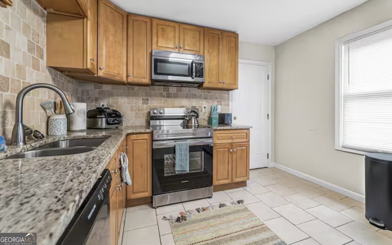 330 Camfield Court Atlanta - Photo 10