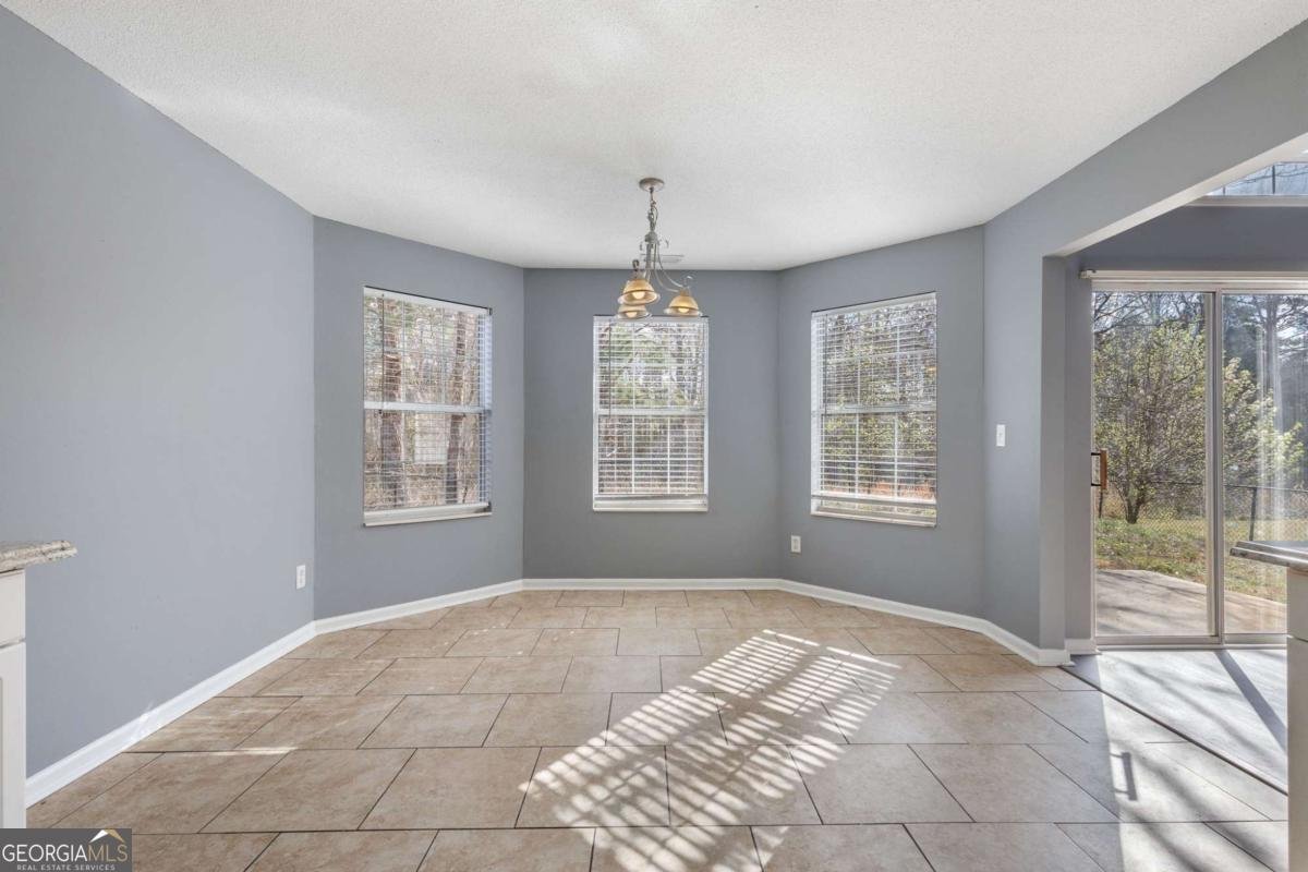 6582 Browns Mill Ferry Drive Stonecrest - Photo 11