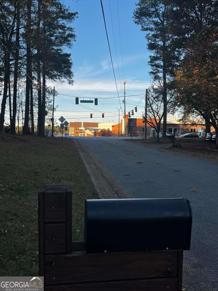 682 Brass Key Court Lawrenceville - Photo 33