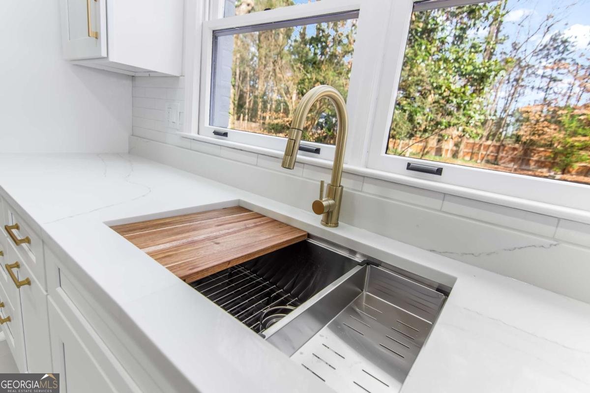 3875 High Shoals Drive Peachtree Corners - Photo 15