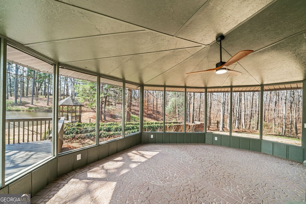 18 Holder Road Temple - Photo 32