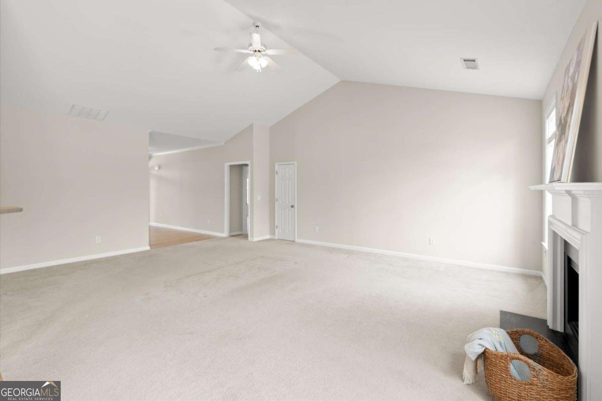 305 Hollybush Court Ball Ground - Photo 10