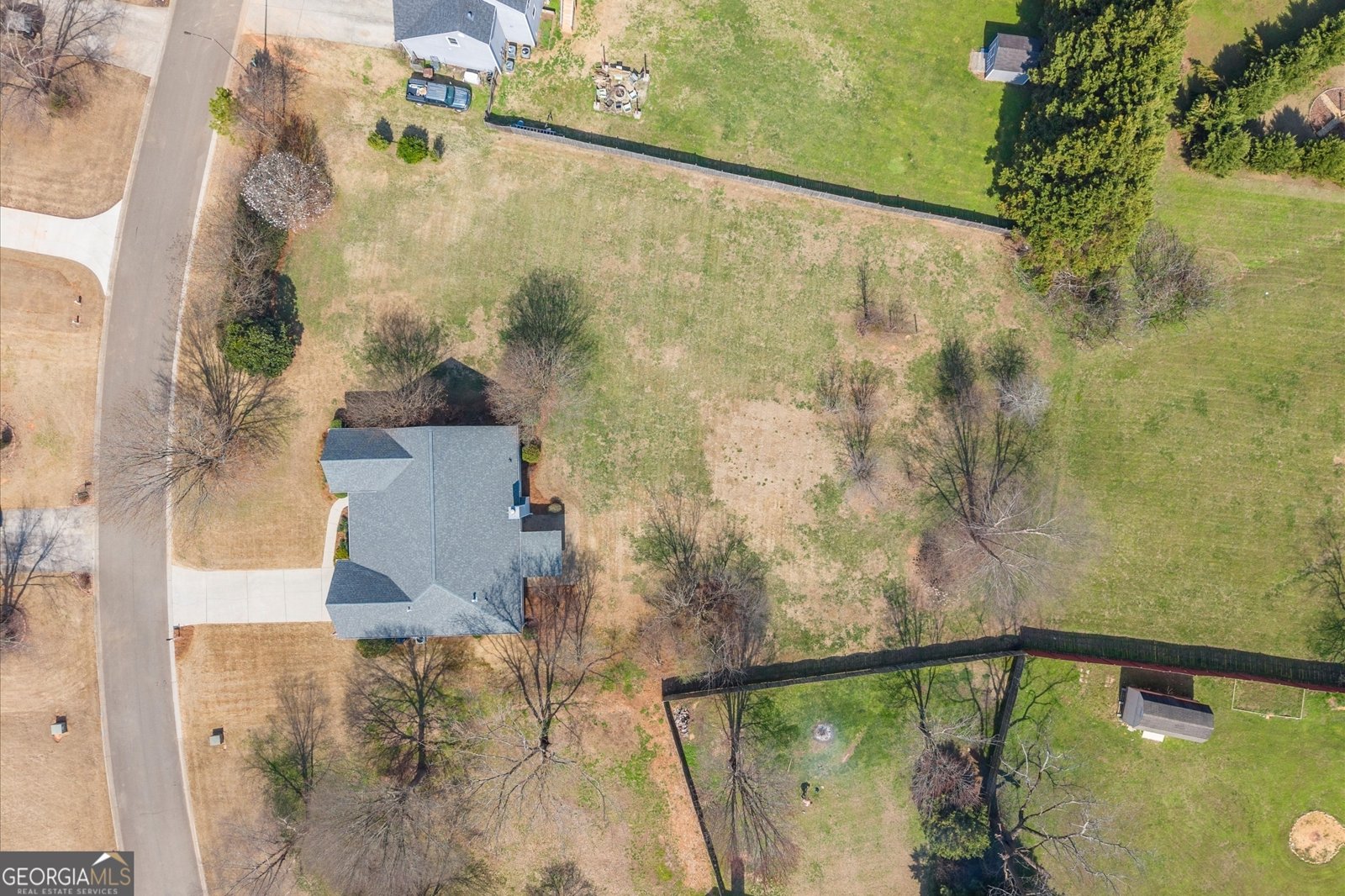 305 Hollybush Court Ball Ground - Photo 43