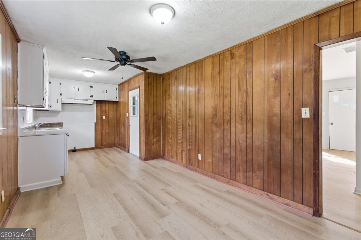 1327 Brooks Street Cedartown - Photo 8