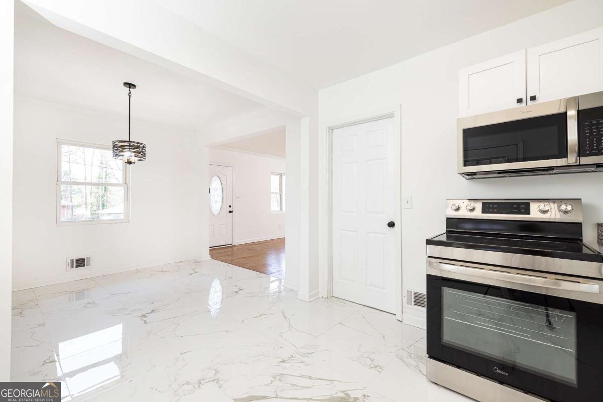 2224 Rosewood Road Decatur - Photo 10