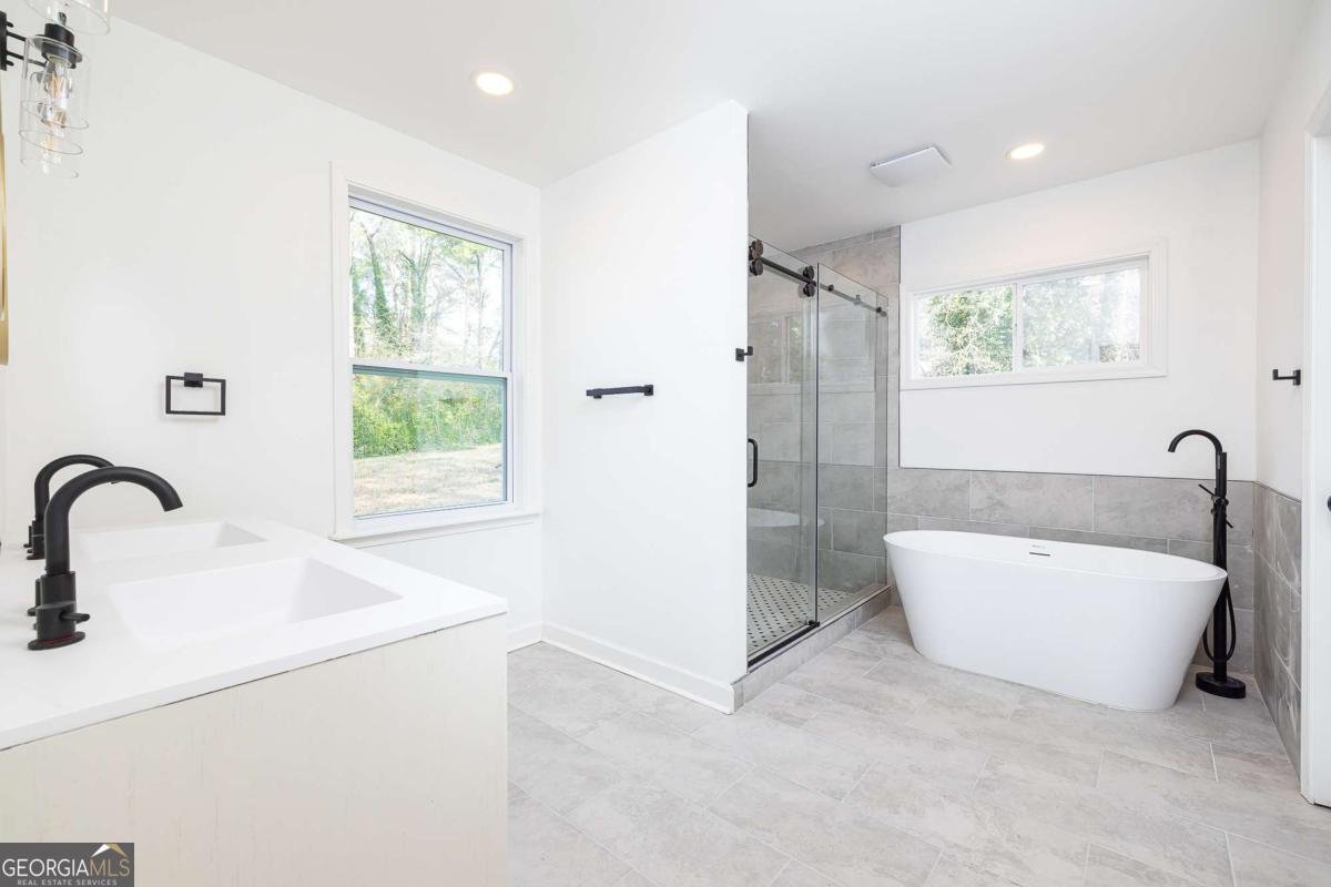 2224 Rosewood Road Decatur - Photo 15