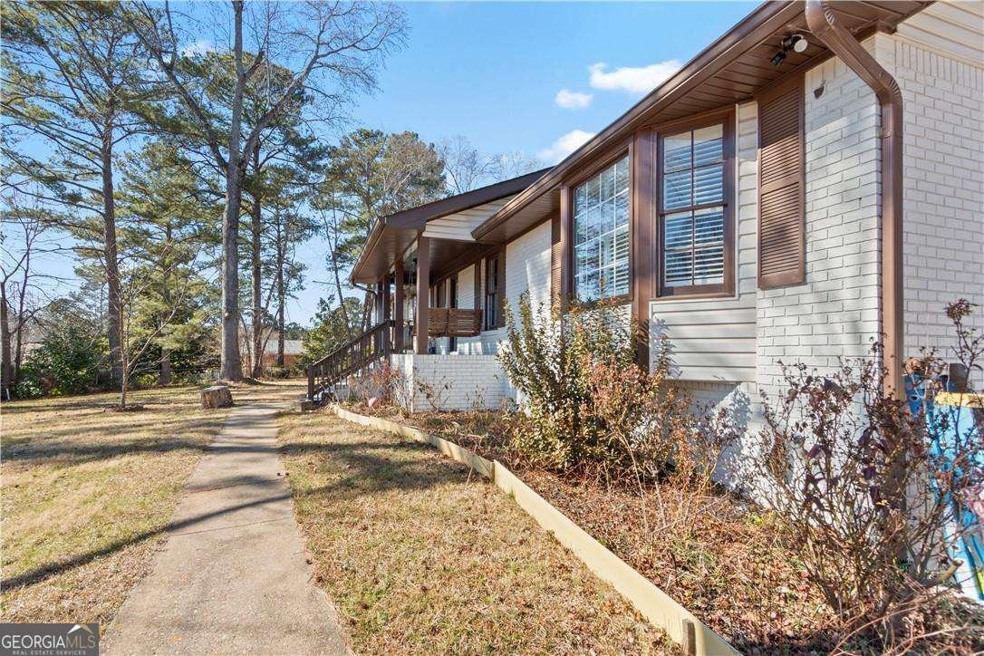 8951 Country Club Drive Douglasville - Photo 11