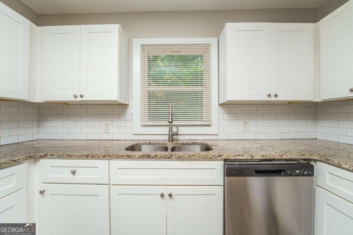 1174 Dolphin Drive Atlanta - Photo 13