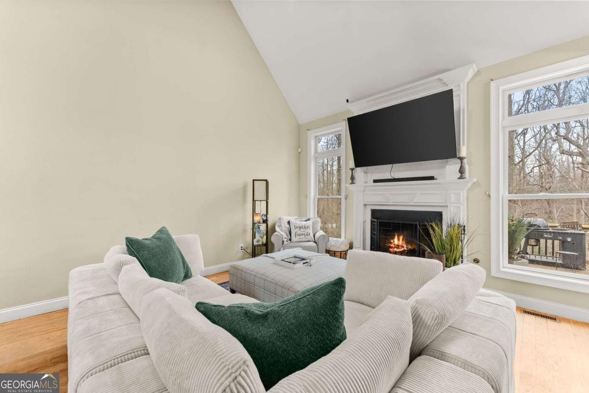 318 Waterford Circle Cornelia - Photo 11