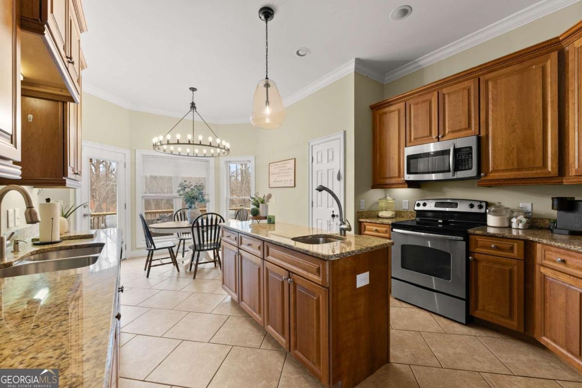 318 Waterford Circle Cornelia - Photo 6