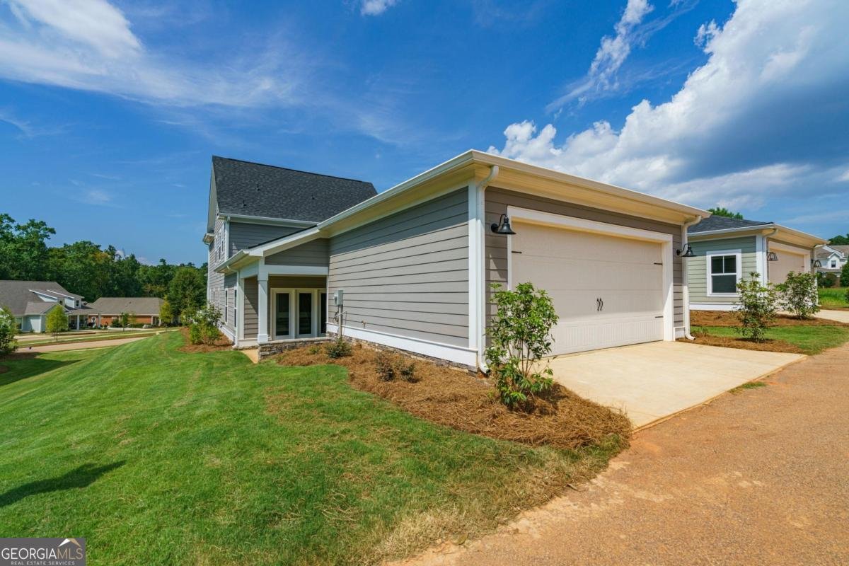 1070 Bridle Trail Greensboro - Photo 15