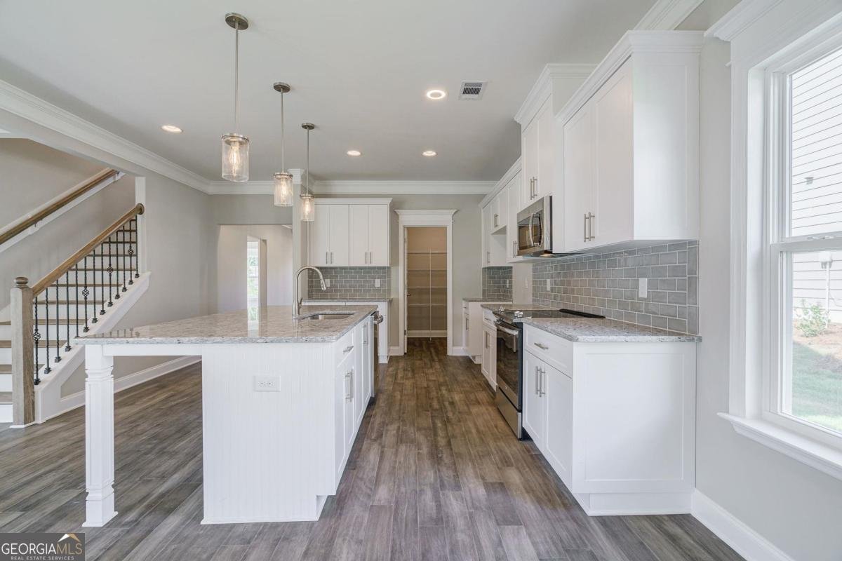 1070 Bridle Trail Greensboro - Photo 39