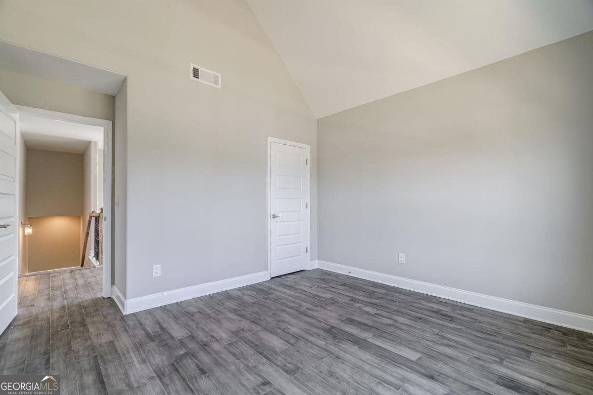 1070 Bridle Trail Greensboro - Photo 59