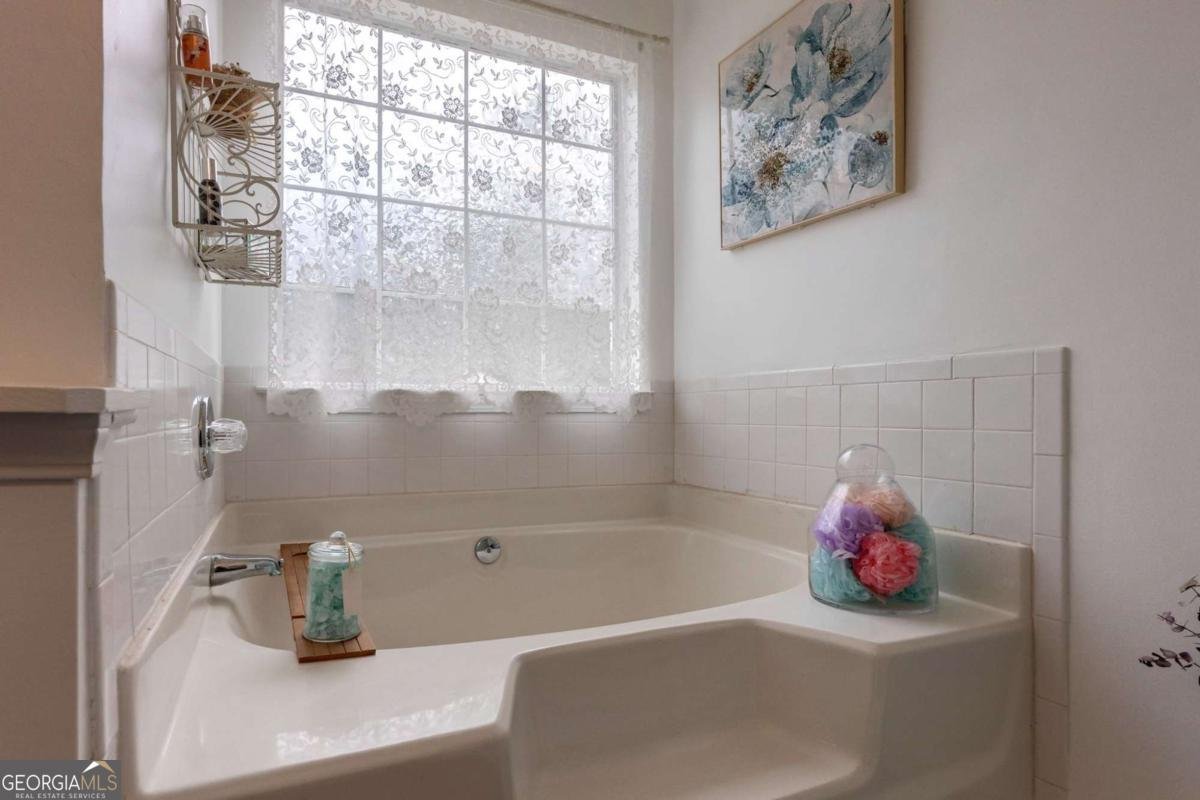 4280 Rosenelfe Way Loganville - Photo 13