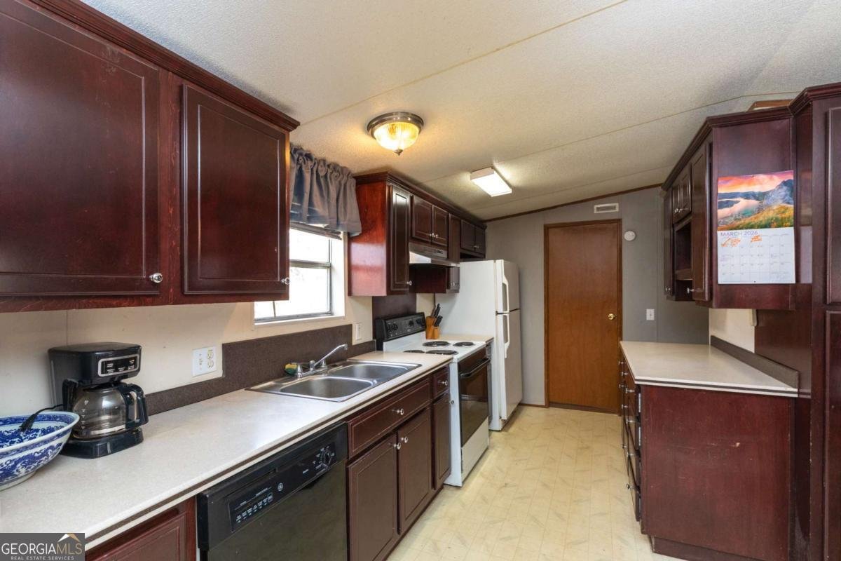 3547 Chapel Lane Blackshear - Photo 11