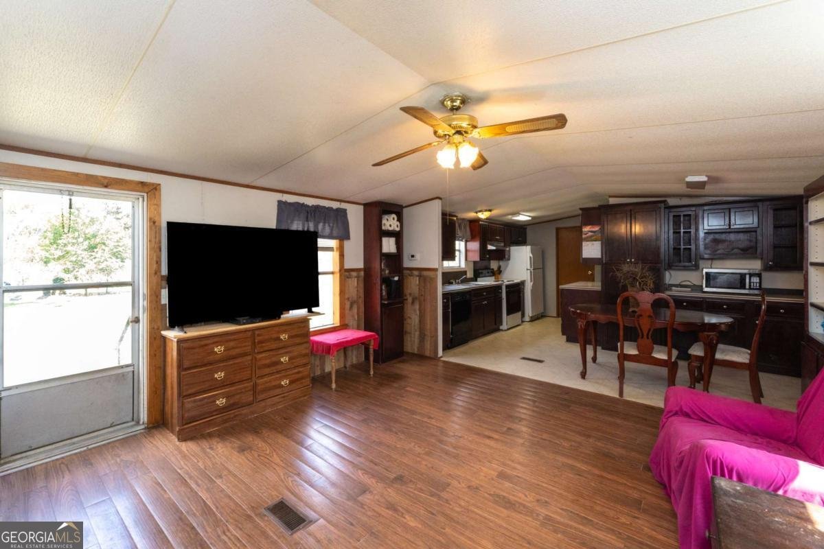 3547 Chapel Lane Blackshear - Photo 7