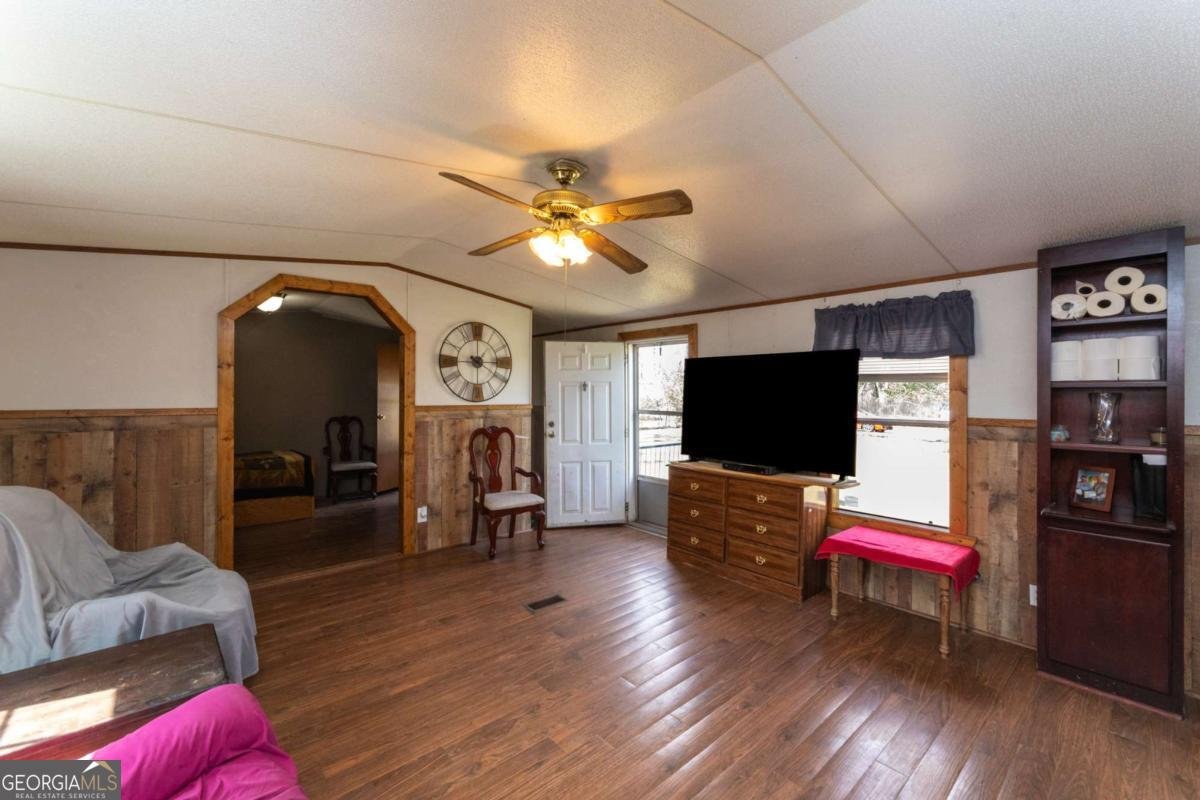 3547 Chapel Lane Blackshear - Photo 8