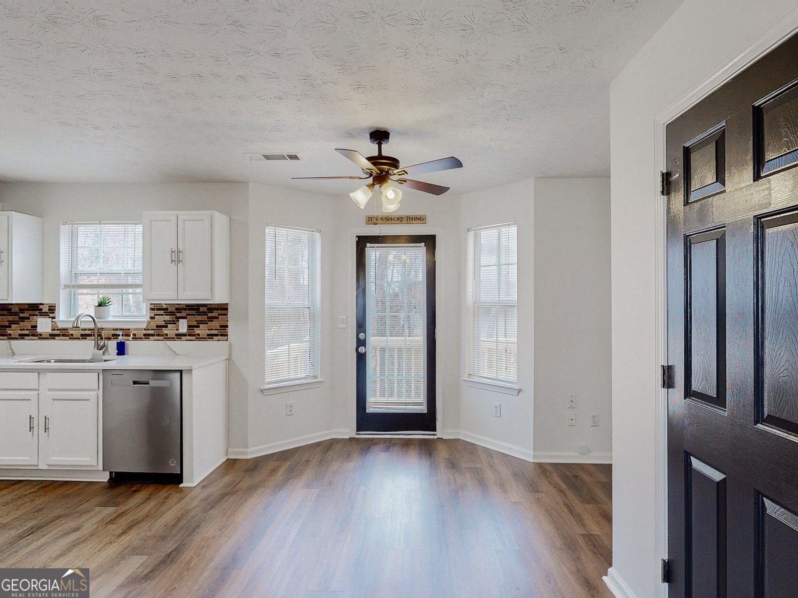 26 Springbottom Drive Lawrenceville - Photo 6