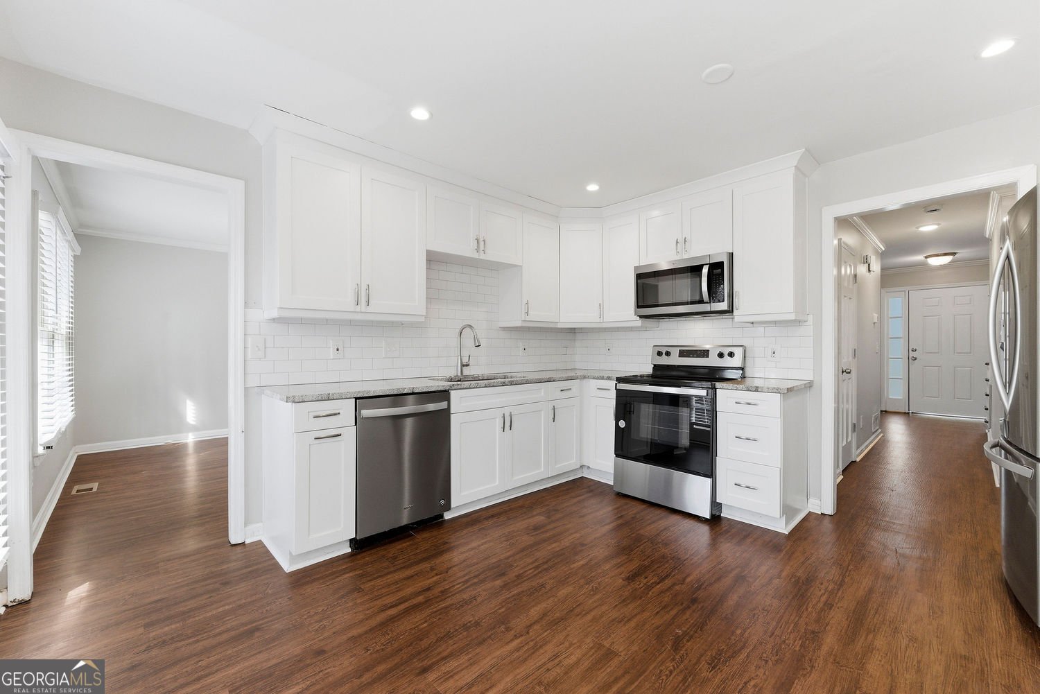 2517 Zachary Woods Drive Marietta - Photo 6