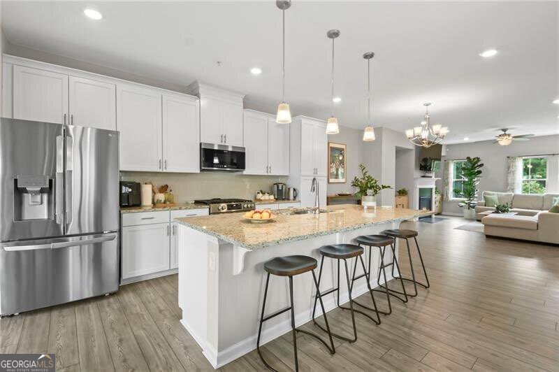 743 Brecklin ln Woodstock - Photo 6