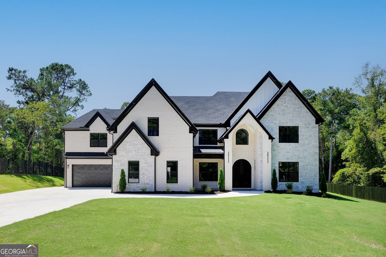 3275 Smithtown Road Suwanee - Photo 1