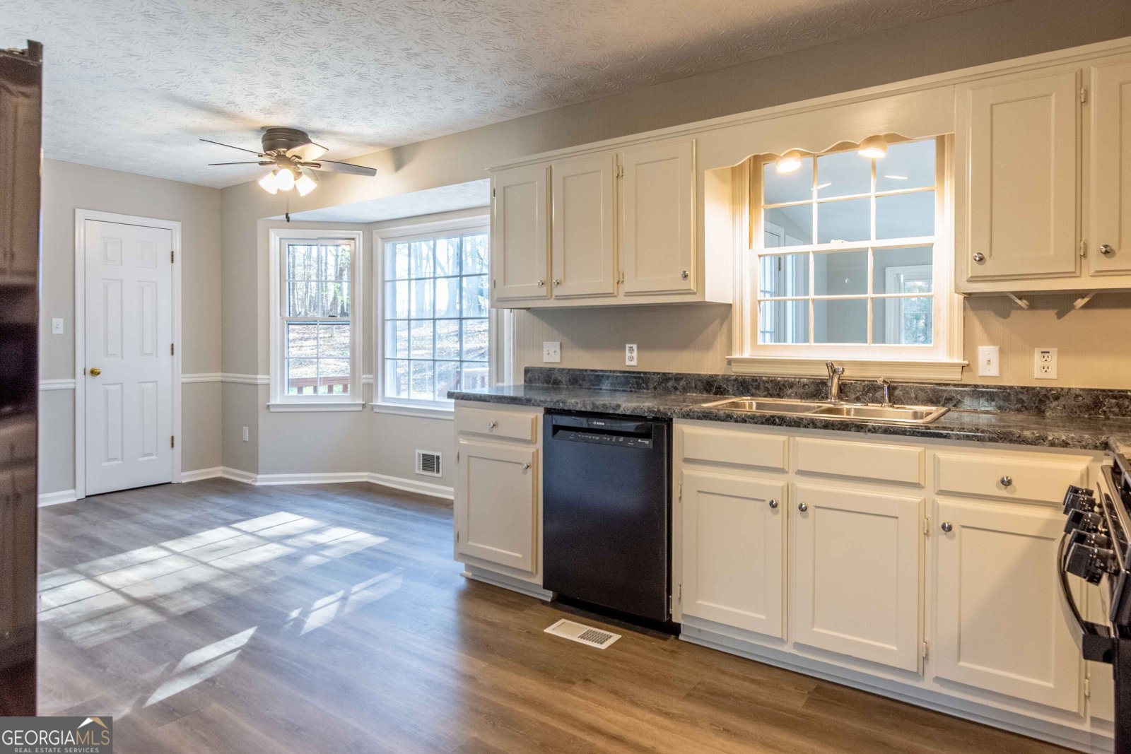 4204 Logans Bluff Loganville - Photo 14