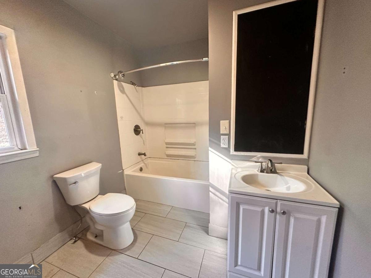 181 Barnyard Lane Clayton - Photo 12