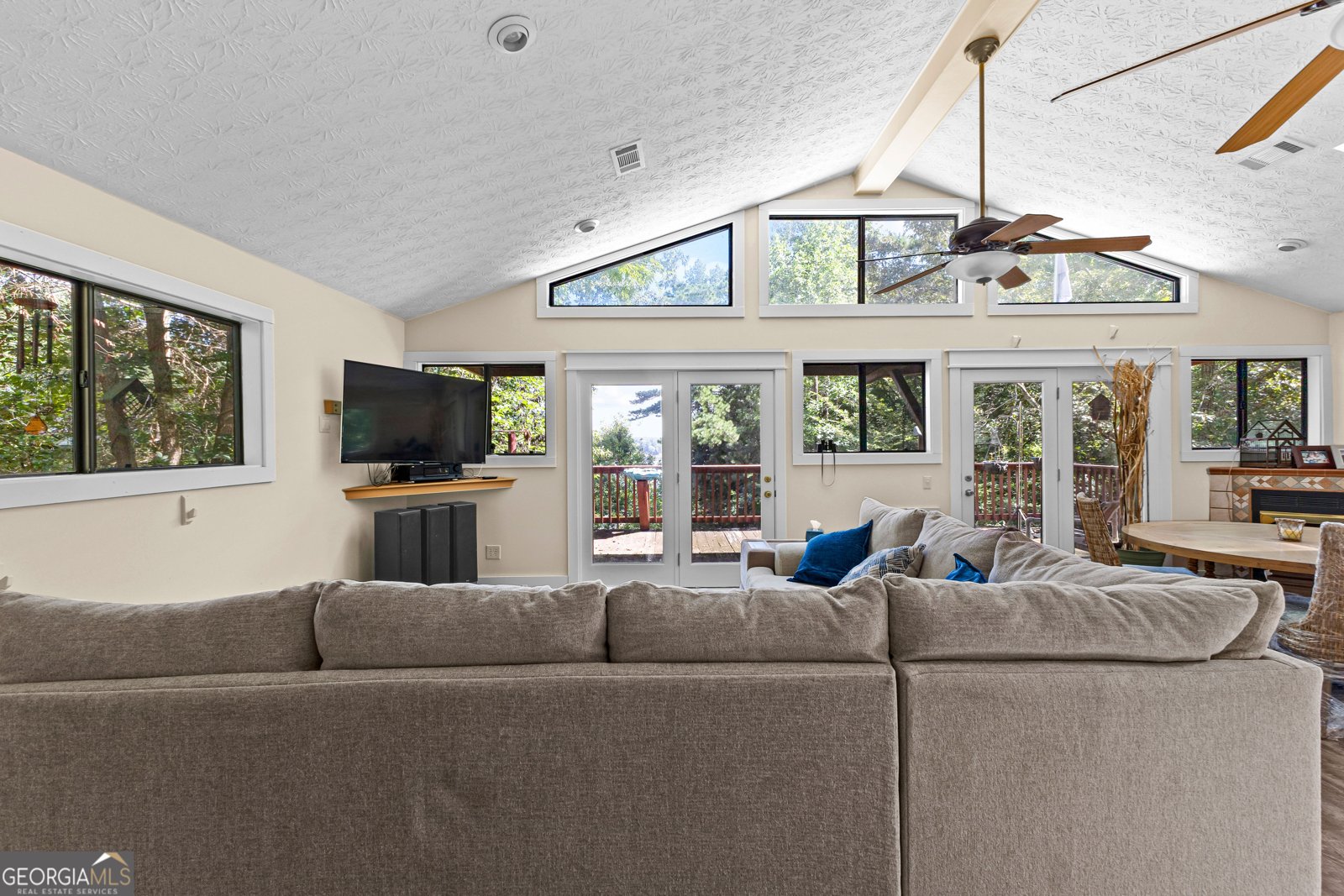 329 Chick-A-Dee Court Monticello - Photo 16